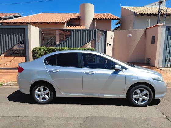 HONDA CITY 1.5 EX 16V FLEX 4P AUTOMÁTICO